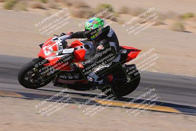 media/Dec-10-2023-SoCal Trackdays (Sun) [[0ce70f5433]]/Turn 9 Inside Set 2 (1115am)/